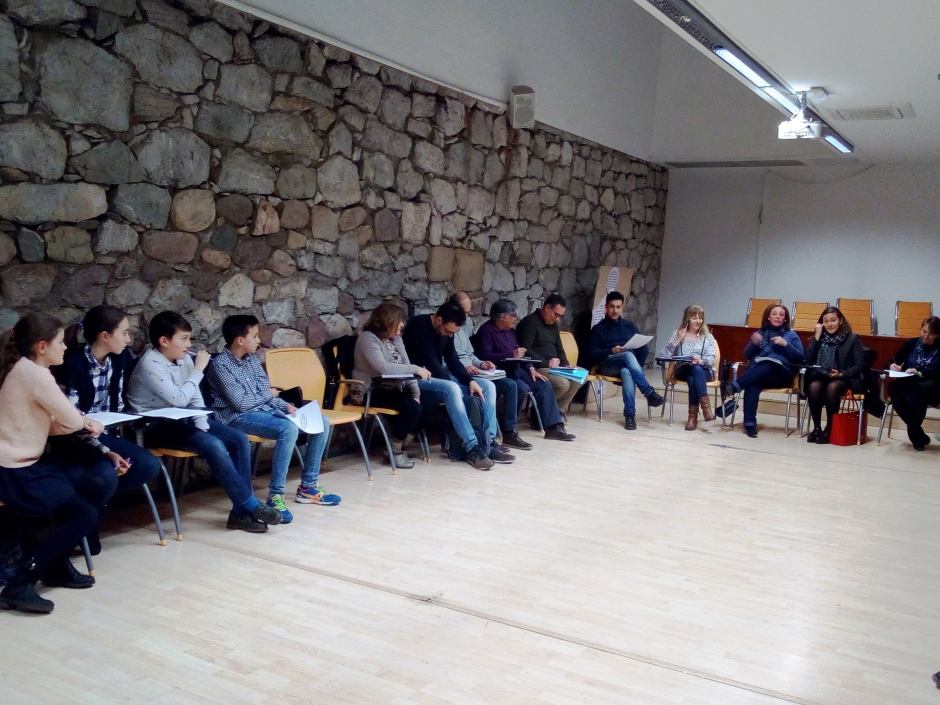 2018-04-03 Consejo Municipal Infancia_Espacio Vías (6)