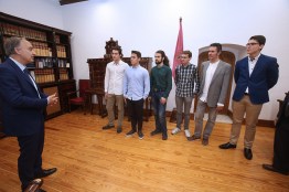 28798123598_e972c1effc_z