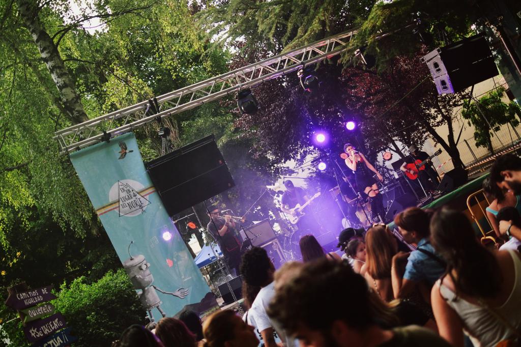 En un Lugar del Norte, festival Cervera de Pisuerga, Montaña Palentina, música en directo, festival cultural Castilla y León, eventos Palencia 2025, turismo rural joven, conciertos verano Palencia, cultura alternativa, festivales con alma, BPM Cultural, jóvenes y cultura, DJs en Palencia, festivales en pueblos, escapadas musicales, arte emergente rural, experiencias culturales Castilla y León, festival intergeneracional, cultura accesible, turismo musical rural