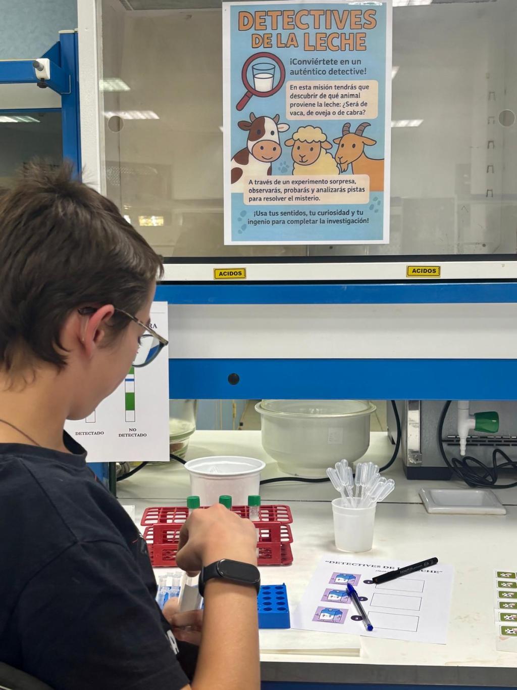 Noche Internacional de los Investigadores, divulgación científica, ciencia en familia, Estación Tecnológica de la Leche, ITACyL, sector lácteo Castilla y León, talleres ciencia niños, procesos lácteos, innovación agroalimentaria