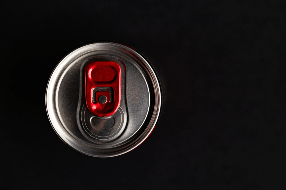 bebidas energéticas, prohibición bebidas energéticas menores, cafeína adolescentes, publicidad alimentos no saludables, Ministerio de Consumo, Pablo Bustinduy, salud infantil, AESAN, obesidad infantil, OMS