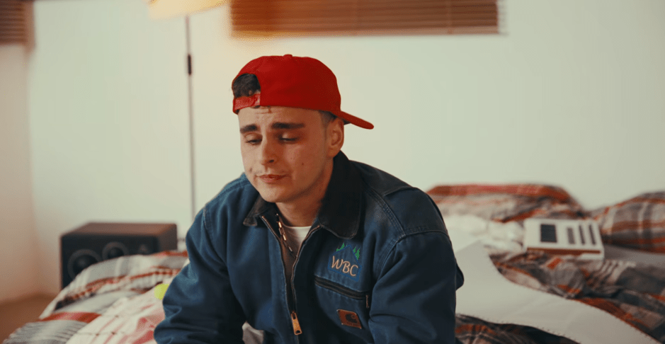 Funzo presenta ‘Prettyface’ y anuncia su primer disco en solitario, TDAH, con 17 temas y grandes colaboraciones.