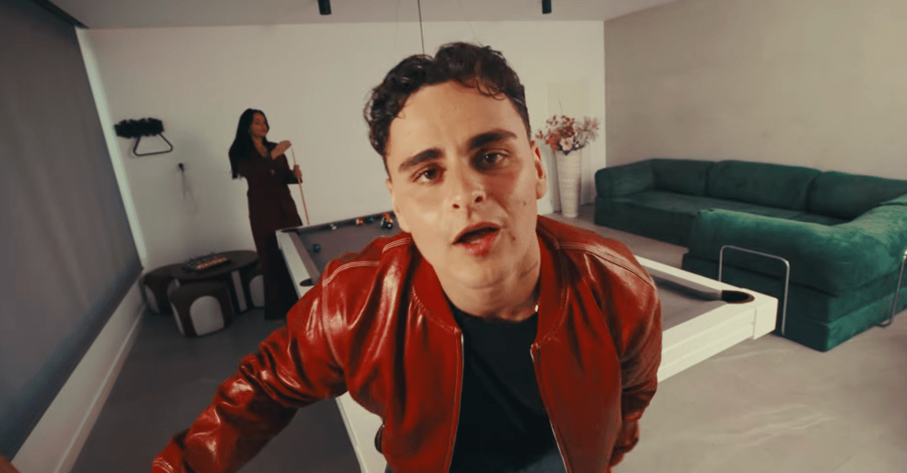 Funzo presenta ‘Prettyface’ y anuncia su primer disco en solitario, TDAH, con 17 temas y grandes colaboraciones.