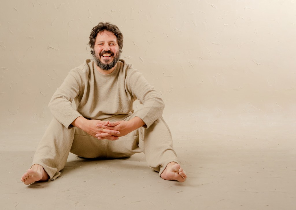 Rosa León y El Kanka reinterpretan ‘La Juana’ de María Elena Walsh, una canción con fuerte crítica social.