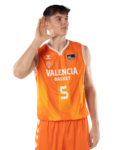 Sergio de Larrea, mejor deportista absoluto en los XIV Premios Pódium del Deporte de Castilla y León junto a clubes, atletas y entidades destacadas.