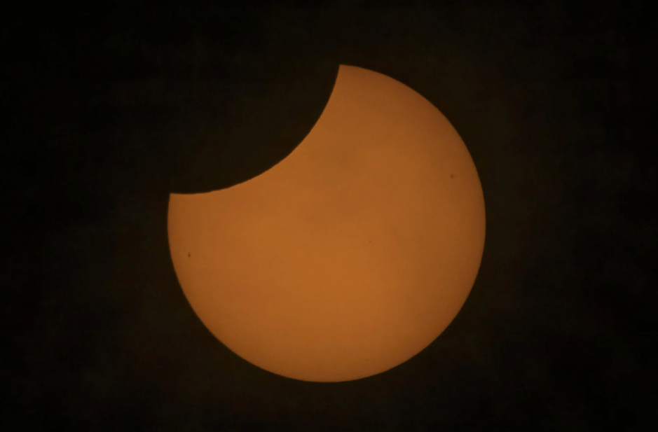 Cursos de Verano ULE 2026 con curso sobre eclipses