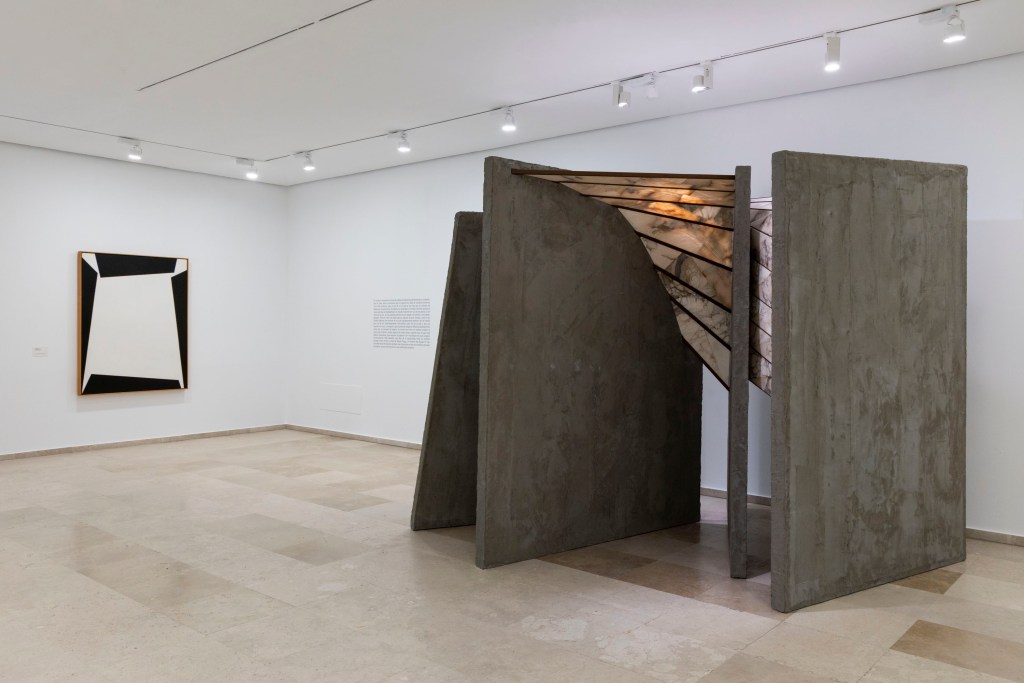 El Museo Patio Herreriano presenta “Es solo una sensación”, una muestra que revisa su colección desde la experiencia sensorial.