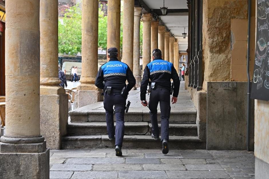Castilla y León convoca 143 plazas de Policía Local