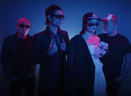 Cycle presenta Madre, una canción de pop electrónico experimental sobre la ausencia materna y tercer adelanto de su próximo álbum, previsto para octubre.