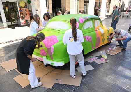 El festival inicia su programación previa con arte urbano, conciertos, actividades educativas y propuestas culturales en distintos espacios de Palencia.